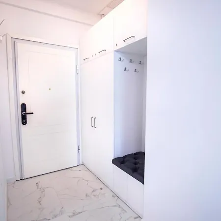 Infinite Sea View Studio Mamaia Exterior photo