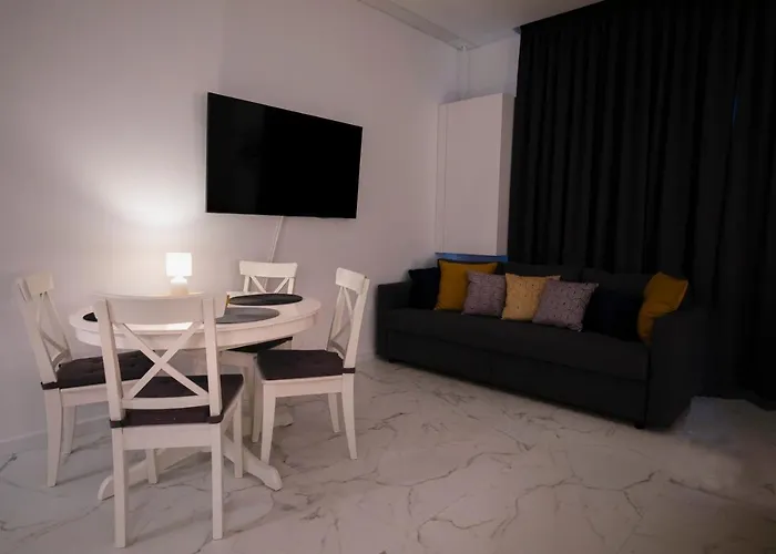 Infinite Sea View Studio